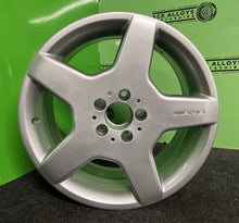 Load image into Gallery viewer, MERCEDES W220 SINGLE ALLOY WHEEL