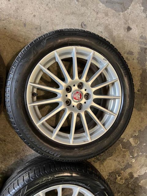 JAGUAR XE 17" ALLOY WHEELS
